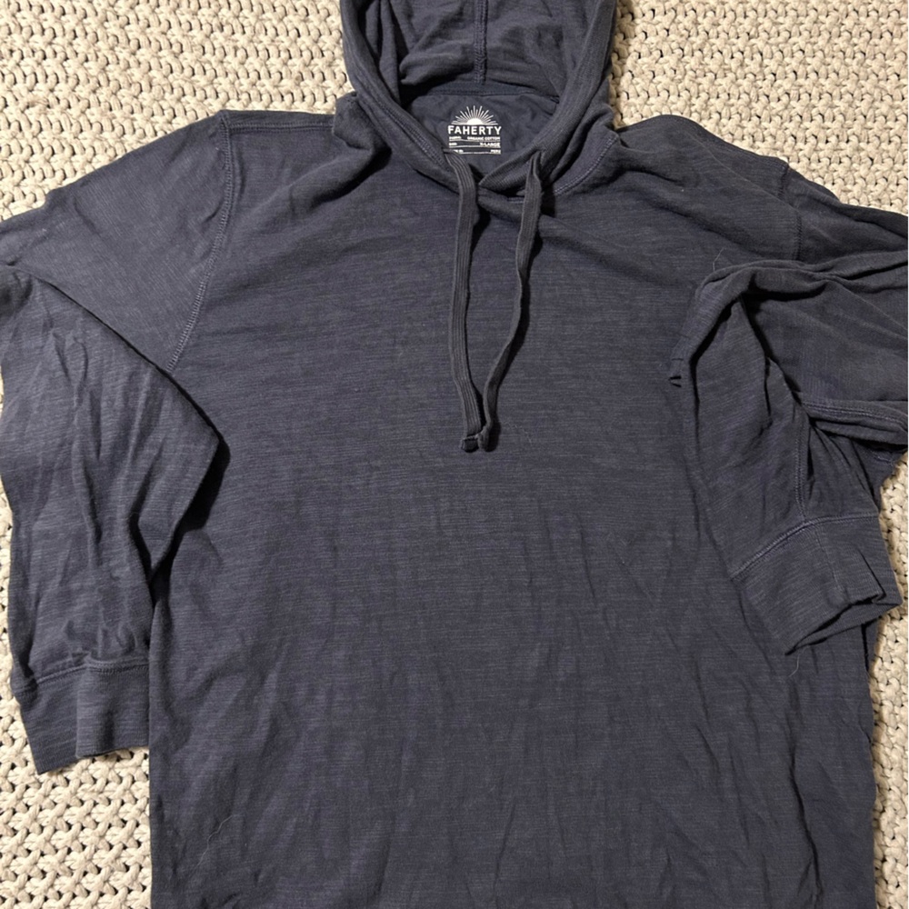 Men’s Faherty pull over